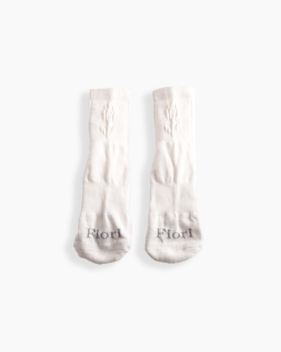 Embossed Quarter Sock - White